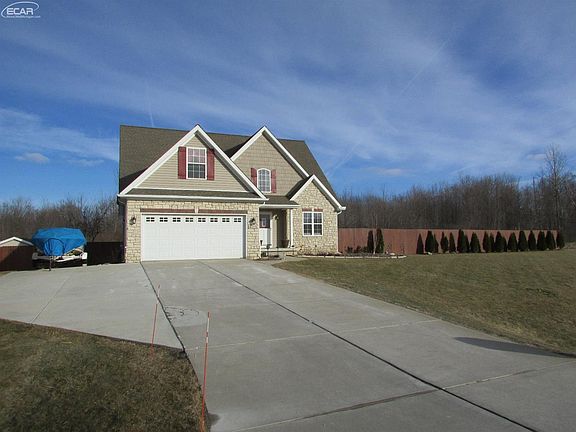 2nd image of 4213 Drake Dr