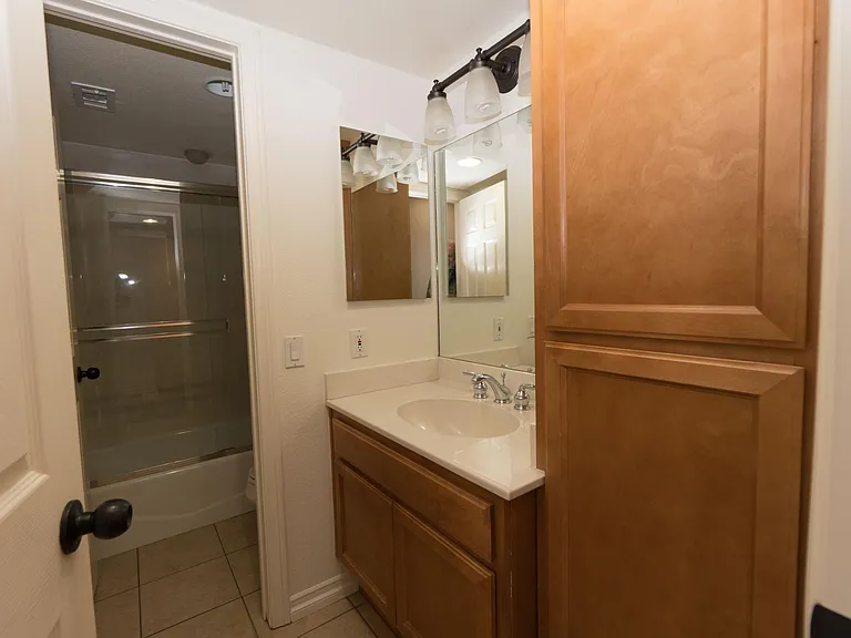 1730 Grand Ave — Photo 14