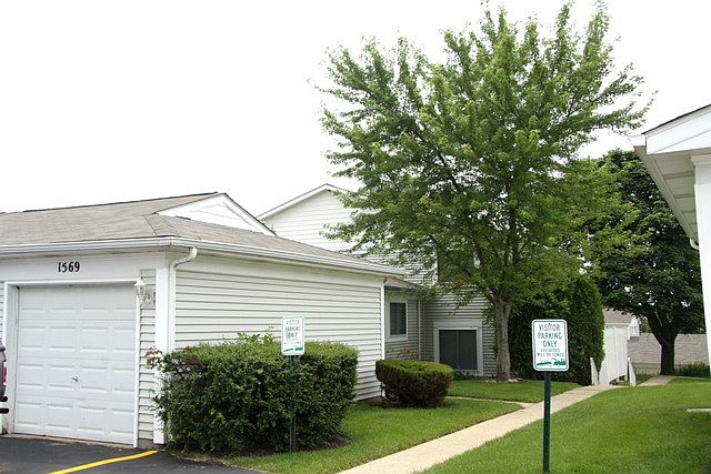 1st image of 1561 Cornell Pl #1561