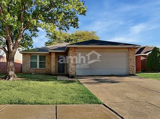 3878 Fox Meadow Way, Fort Worth, TX 76123