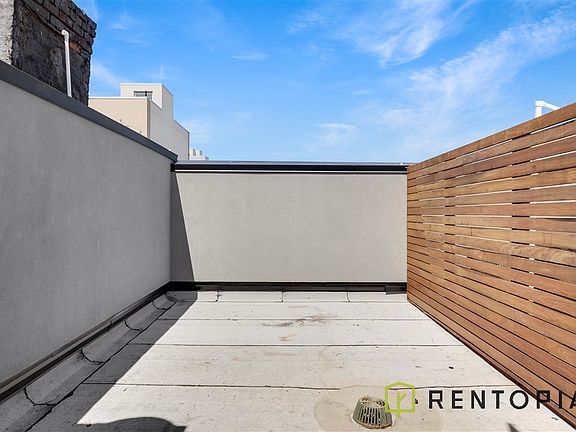 4th image of 245 N 8th St #212