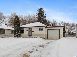 1535 2nd AVENUE N, Saskatoon, SK S7K 2E9