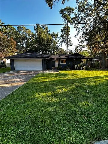 147 Woodside Dr
