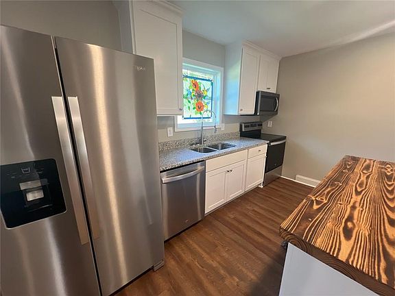 4th image of 5907 Maiden Ln