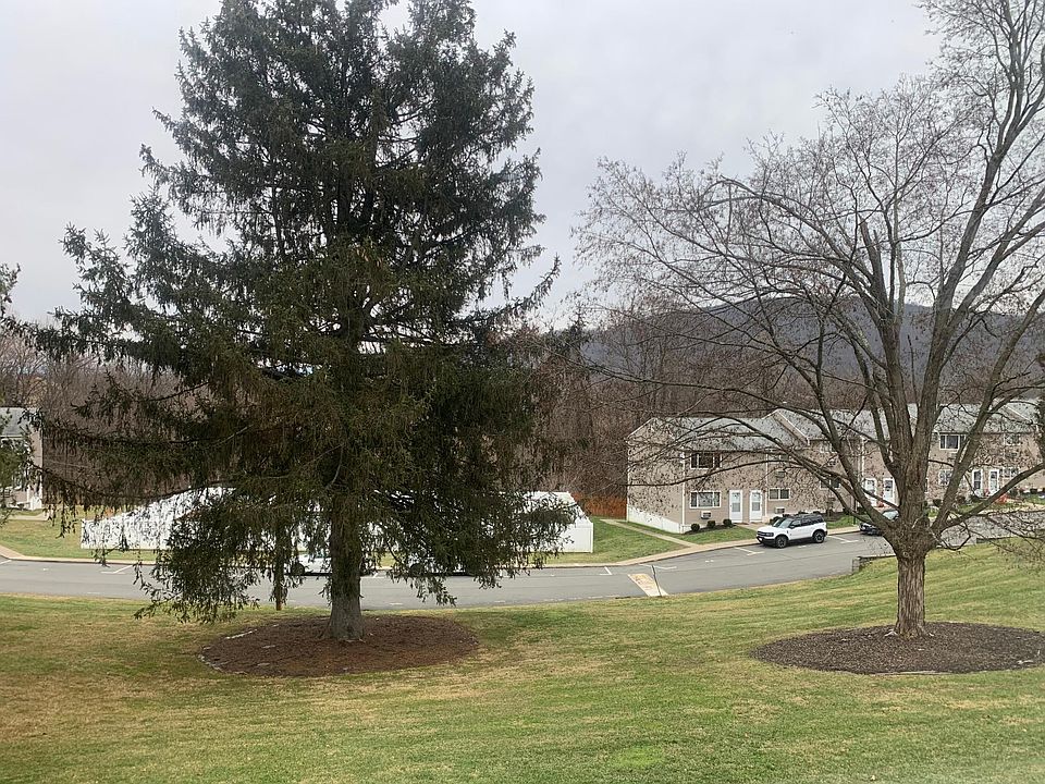 11 Fishkill Glen Dr UNIT F, Fishkill, NY 12524 Zillow