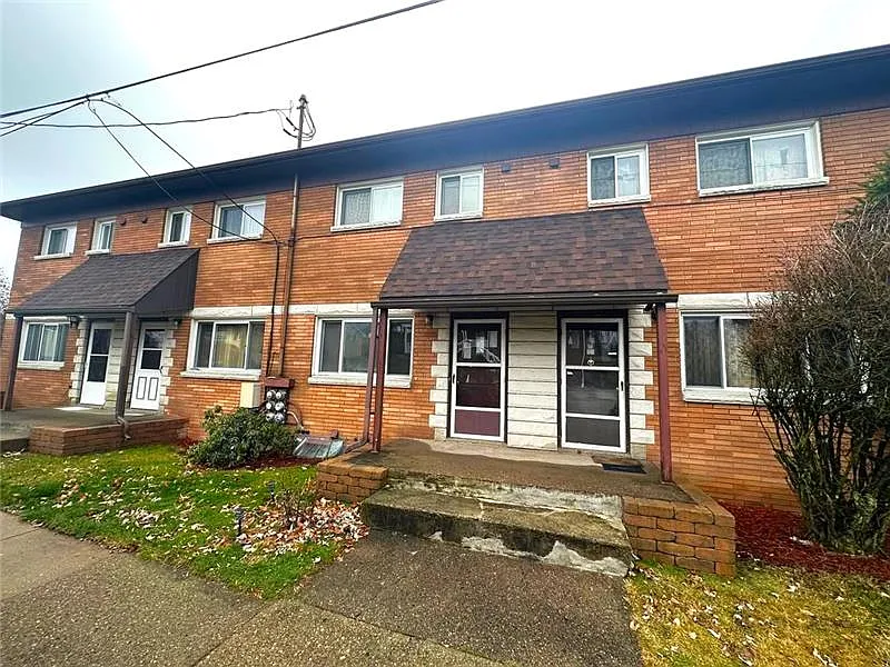 2 bed, $600 — Photo 1