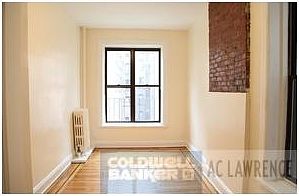 4th image of 529 E 81st St