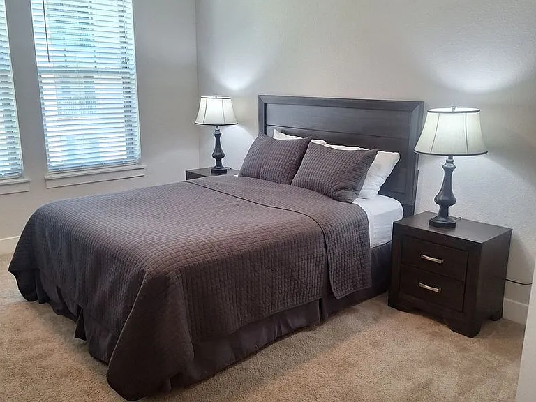 8630 S Oak Cir — Photo 7