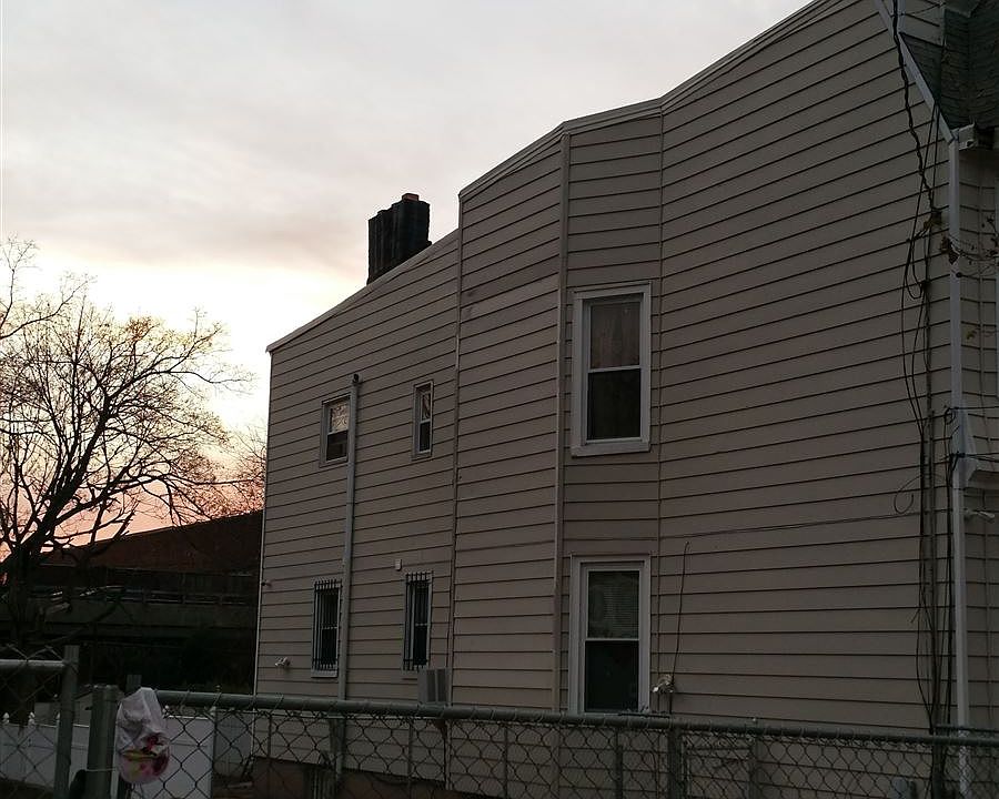 2nd image of 155 Glenwood Ave