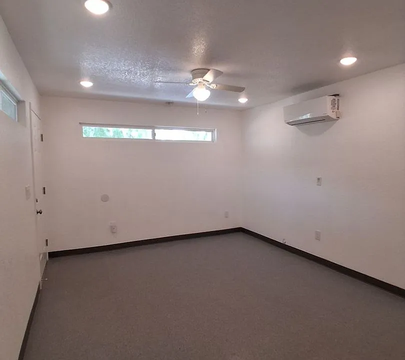 Building Photo 5