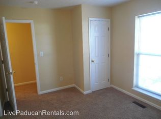 126 Fuller Rd, Paducah, KY 42003