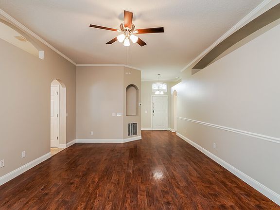 4th image of 25317 Ironwedge Dr