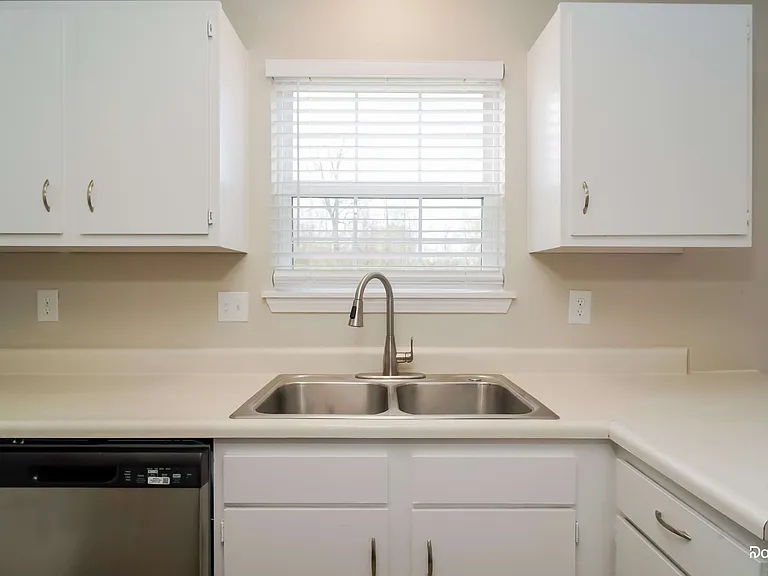 6730 Townsend Way — Photo 3
