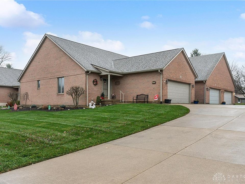 1st image of 332 Leyland Park Dr