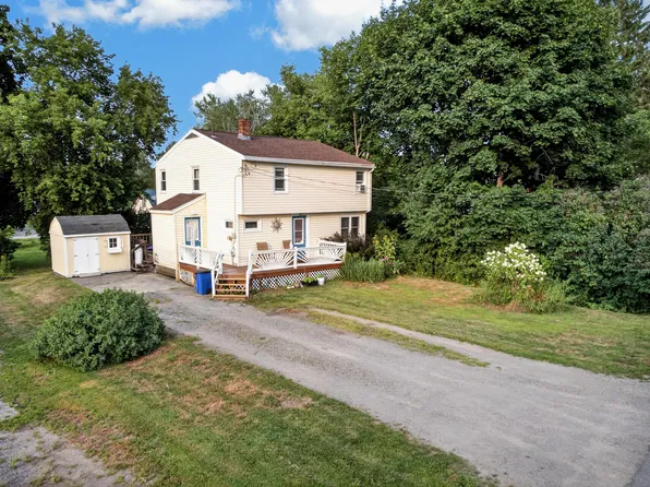 18 Mckinley Avenue, Orrington, ME 04474