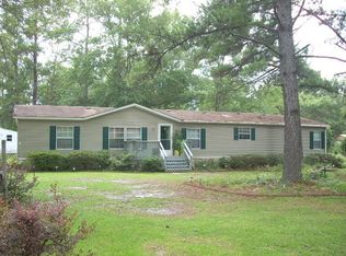 580 Couper Rd, Waynesville, GA 31566