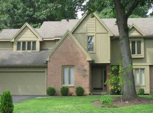 7112 Cloister Rd, Toledo, OH 43617