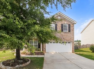 255 Flanders Dr, Mooresville, NC 28117