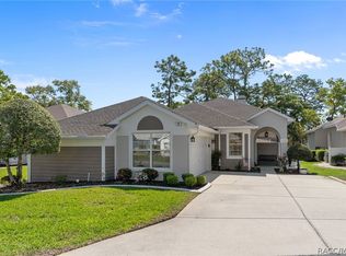 72 W Byrsonima Loop, Homosassa, FL 34446
