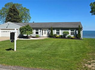 5861 Shore Dr, Madison, OH 44057