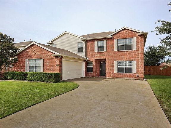 2nd image of 4505 Lake Haven Dr
