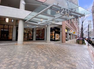 211 E Ohio St APT 1605, Chicago, IL