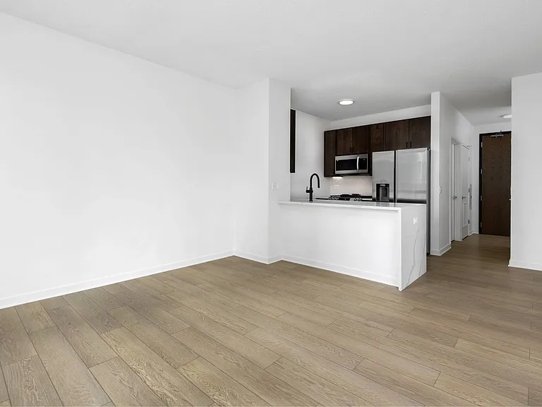 K2 Apartments — Photo 19