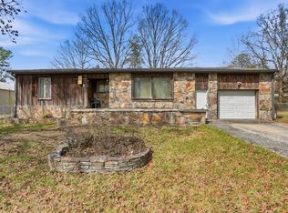 236 Hall Cemetery Rd, Signal Mountain, TN 37377