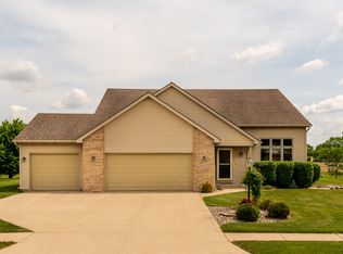 515 Columbian Run, Garrett, IN 46738