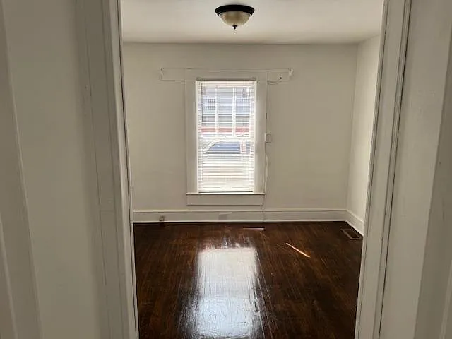 1055 Ebenezer Avenue Ext — Photo 9