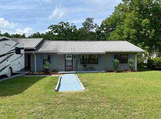507 W Ewing St, Samson, AL 36477