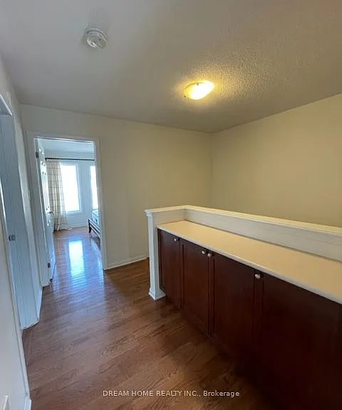 18 Yates Ave — Photo 19