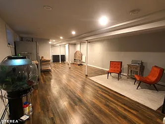 Rented by Sterea Agency