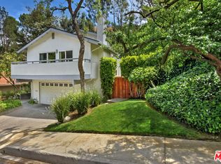 3452 Loadstone Dr, Sherman Oaks, CA 91403