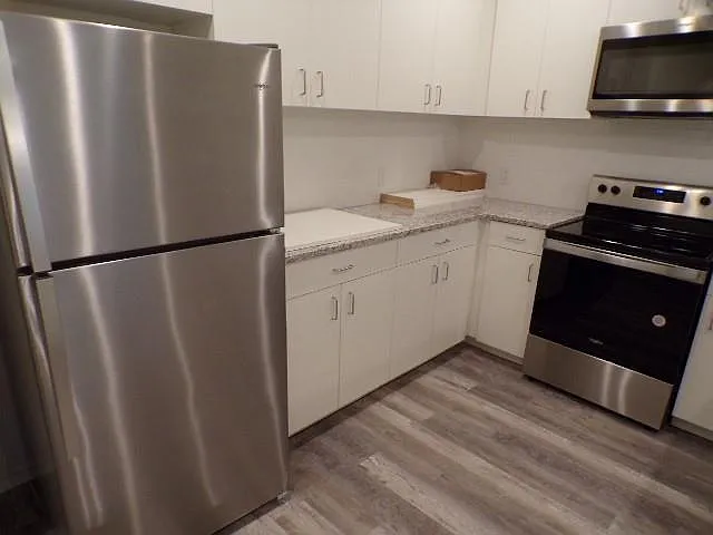 709 S 5th St #1 — Photo 5