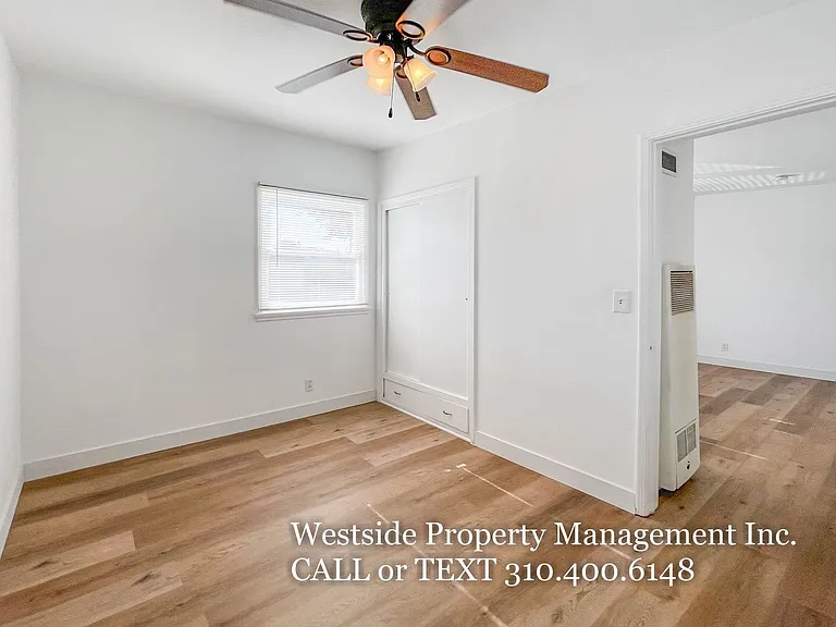 1423 Harvard St #C — Photo 8
