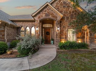 408 Sandridge Dr, Weatherford, TX 76085