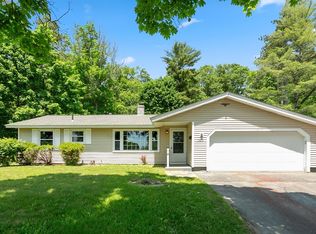 160 Kathleen Rd, Brockton, MA 02302