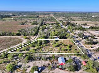 19424 Fm 471 S #3, Natalia, TX 78059
