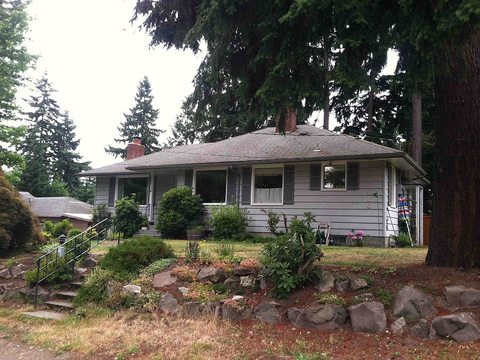 1st image of 10619 17th Ave NE