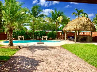 3916 Madison St, Hollywood, FL 33021