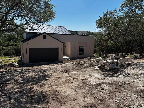 1197 SPICE WOOD RD, Fischer, TX 78623