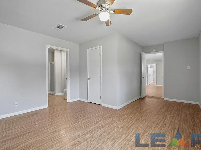 1917 Jacqueline Dr — Photo 3