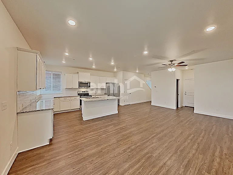 13610 107th Avenue Ct E — Photo 4