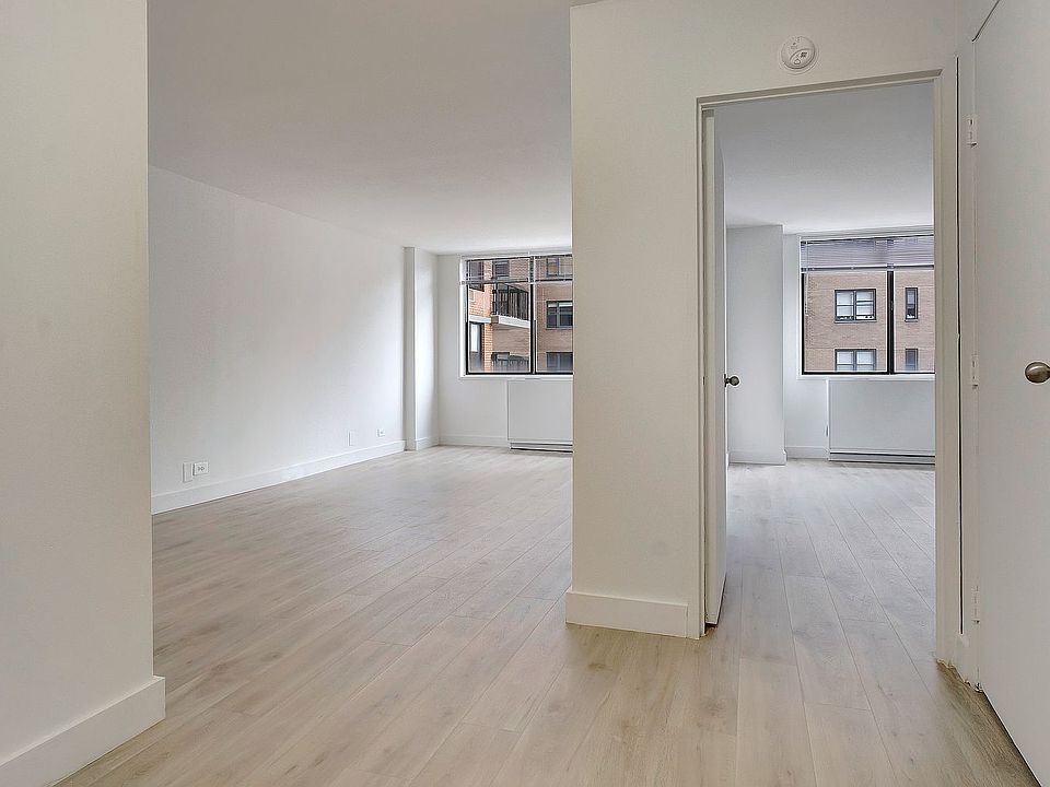 1st image of 300 Mercer St Ph C