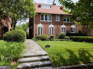 3407 Fessenden St NW, Washington, DC 20008