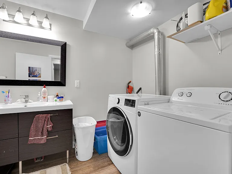 52 Ontario St #BASEMENT — Photo 8