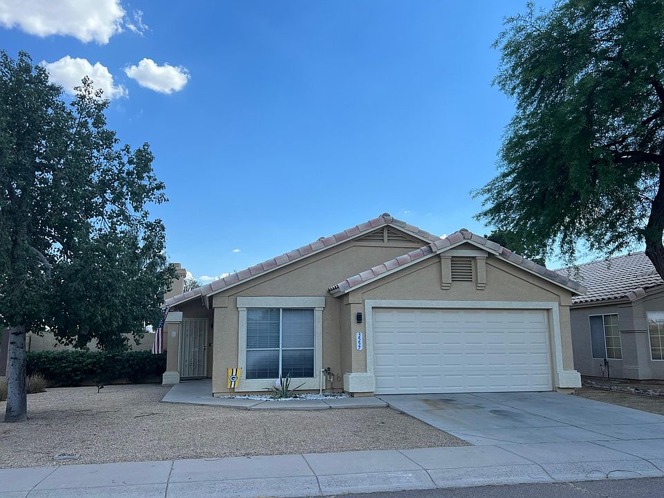 1st image of 3557 E Kelton Ln