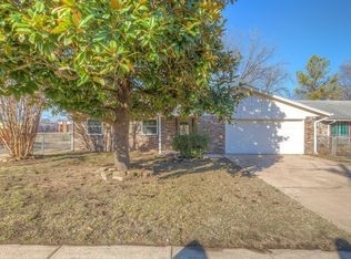 1030 N Juniper Pl, Broken Arrow, OK 74012