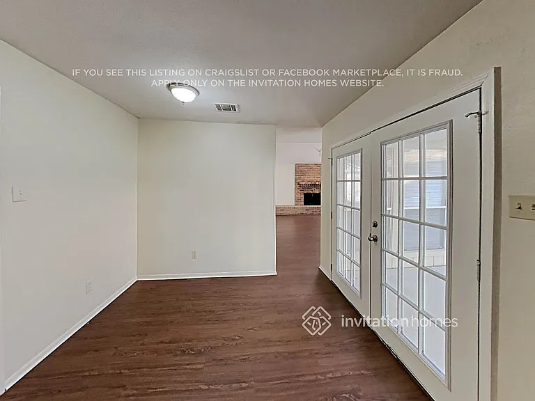 15834 Fox Springs Dr — Photo 7